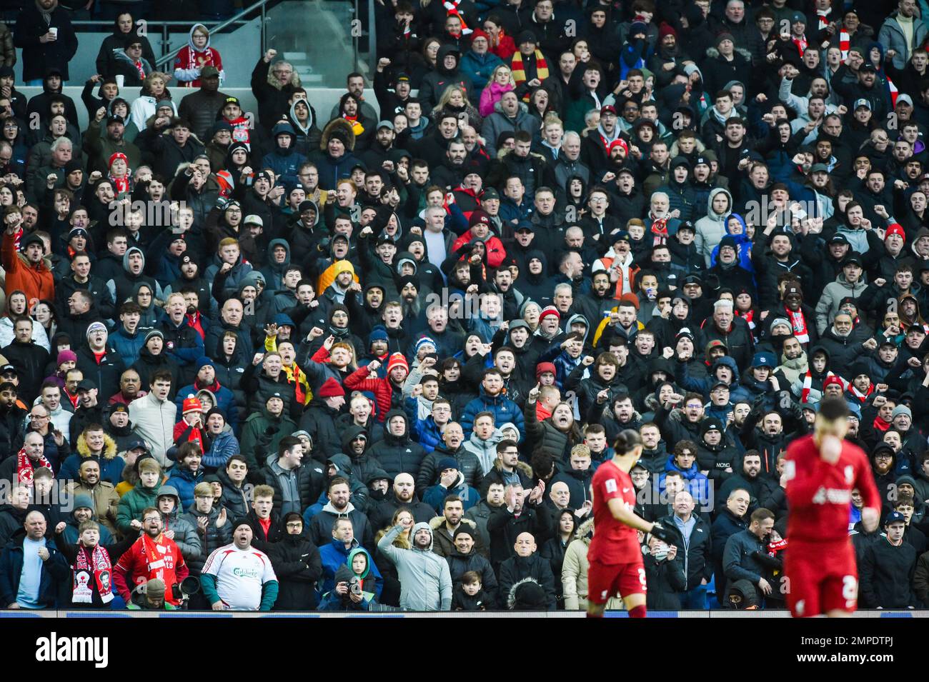 I tifosi di Liverpool durante la partita della Emirates fa Cup Fourth Round tra Brighton & Hove Albion e Liverpool all'American Express Community Stadium , Brighton , UK - 29th gennaio 2023 Foto Simon Dack/Telephoto Images. Solo per uso editoriale. Nessun merchandising. Per le immagini di calcio si applicano le restrizioni di fa e Premier League inc. Nessun utilizzo di Internet/cellulare senza licenza FAPL - per i dettagli contattare Football Dataco Foto Stock