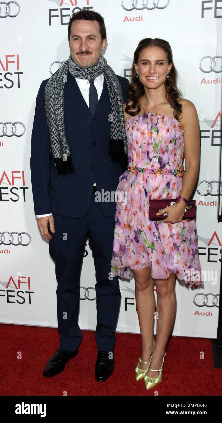 Il regista Darren Aronofsky e Natalie Portman hanno partecipato alla proiezione di gala di chiusura serale di 'Black Swan' all'AFI Fest 2010 presentata da Audi al Grauman's Chinese Theatre di Hollywood, California. 11/11/10. Foto Stock