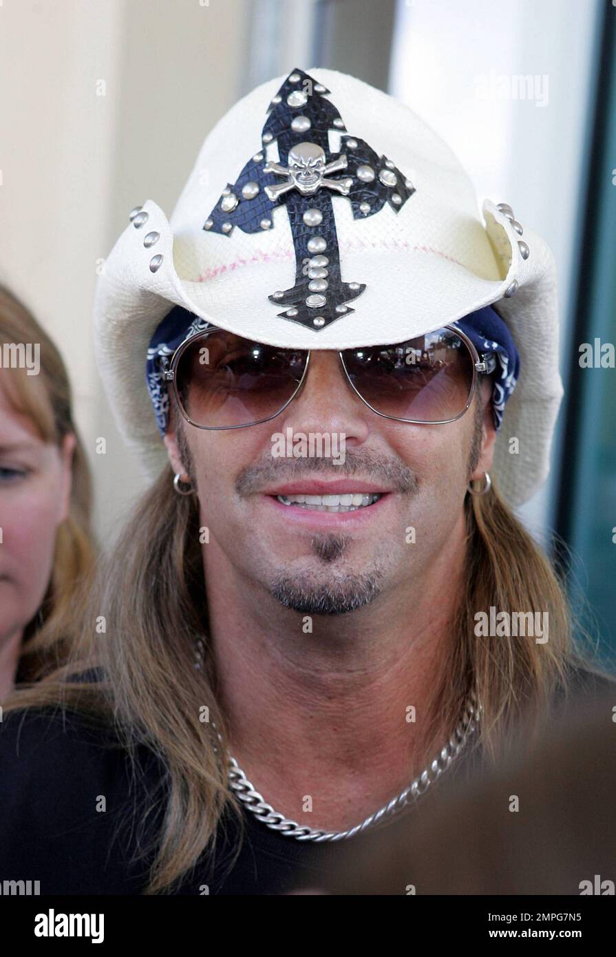 Il Rocker Bret Michaels appare come Grand Marshal per la NASCAR Ford(07)