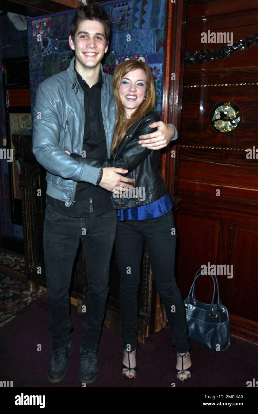 Casey Deidrick, Molly Burnett arriva al California Entertainer of the Year Pageant alla House of Blues di West Hollywood, California. 1/12/10. Foto Stock