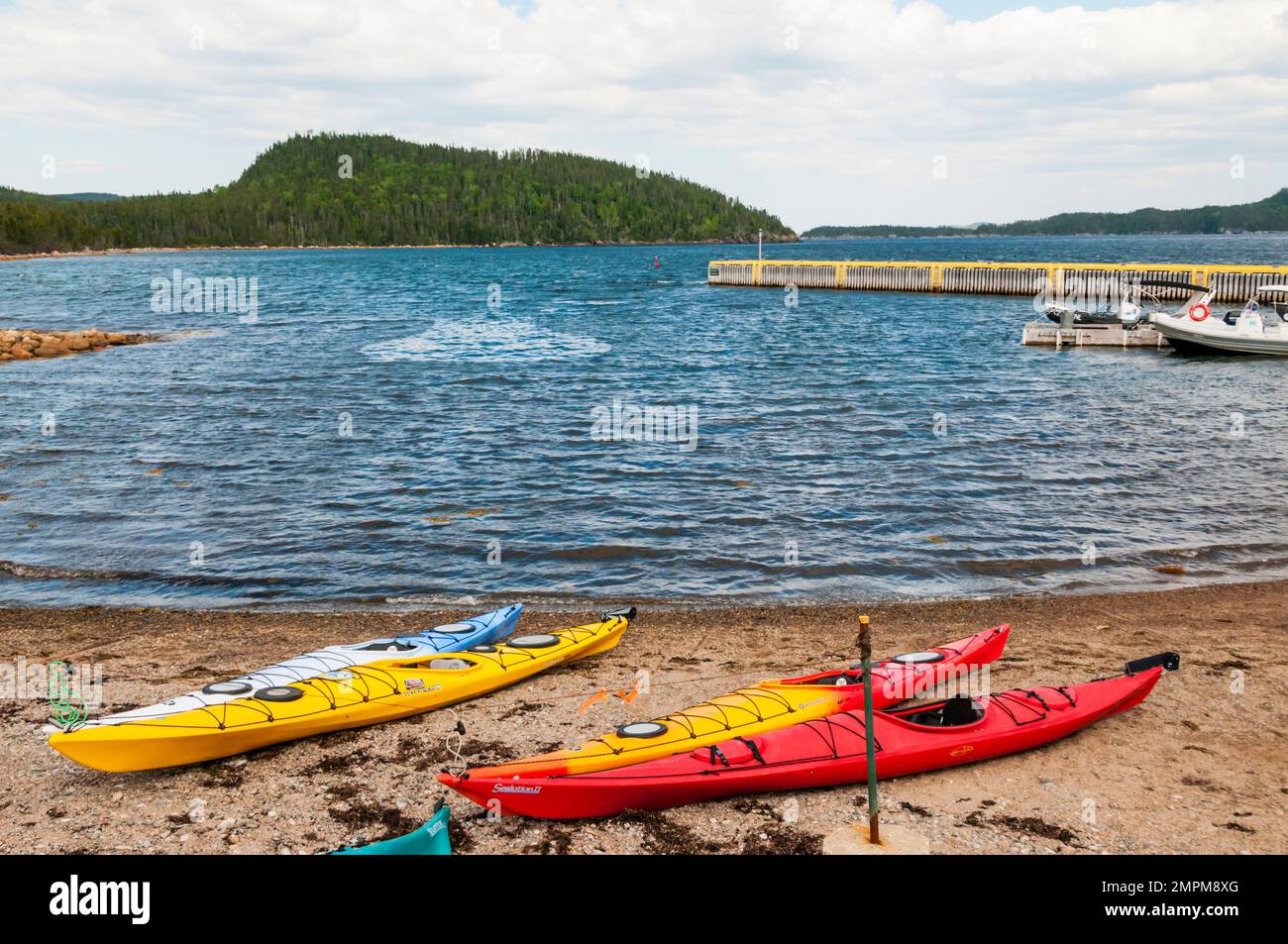 Kayak in canoa al Parco Nazionale Terra Nova, Terranova, Canada. Foto Stock
