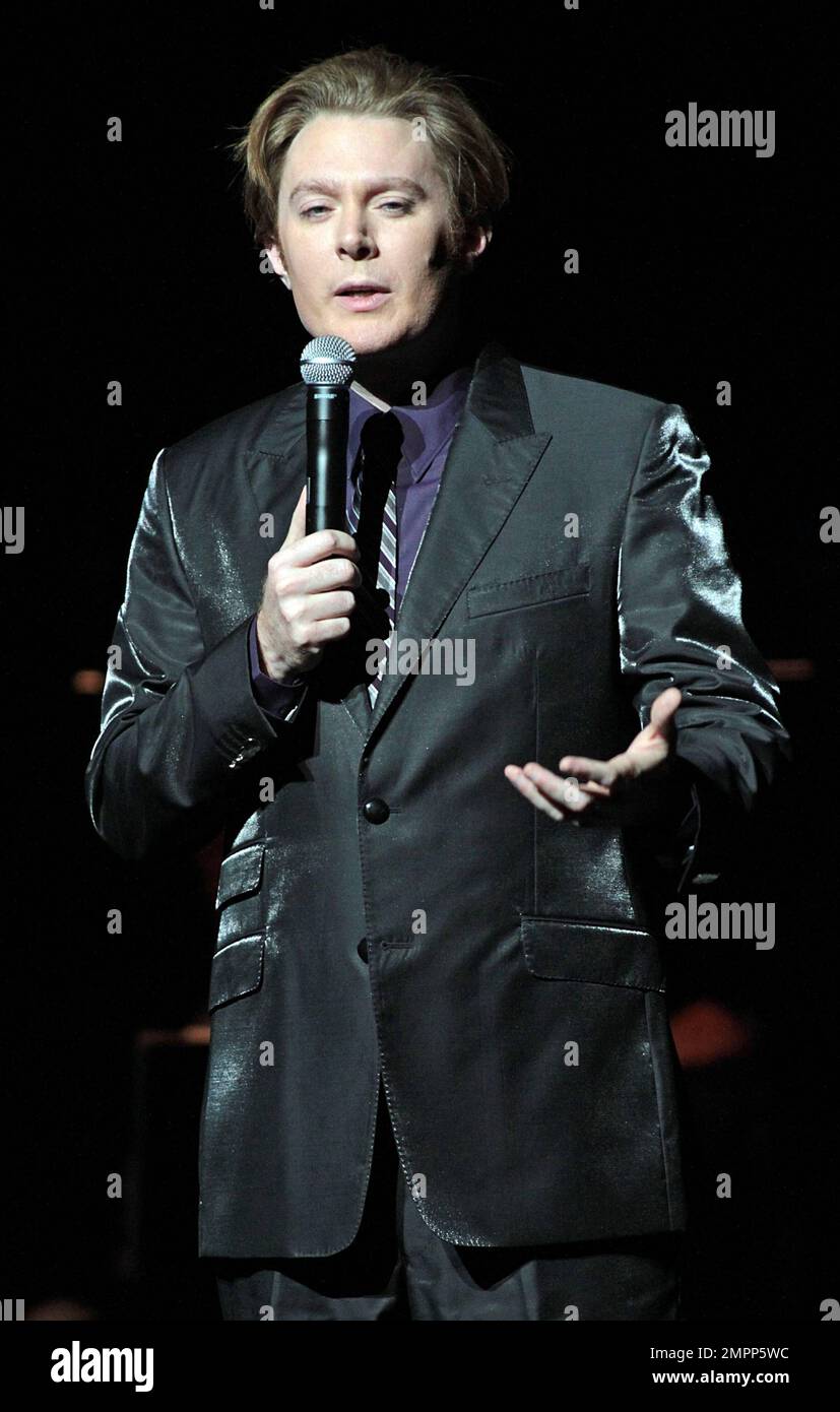 Clay Aiken si esibisce dal vivo in concerto presso il Durham Performing Arts Center. Durham, North Carolina. 29th novembre 2012. Foto Stock