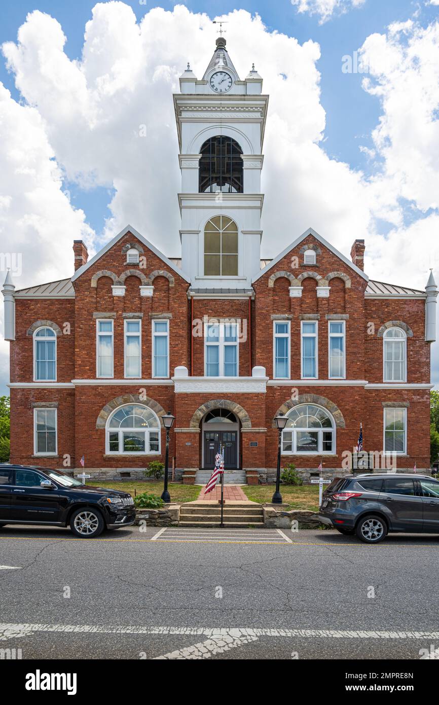 Lo storico tribunale della contea di Union, costruito nel 1899, sulla piazza della città nella comunità montana di Blairsville, Georgia. (USA) Foto Stock