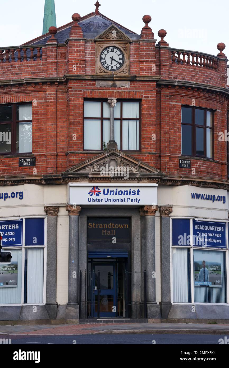 Sede centrale e uffici del Partito Unionista Ulster a est di Belfast. Ulster edificio del partito politico unionista dell'Irlanda del Nord. Foto Stock