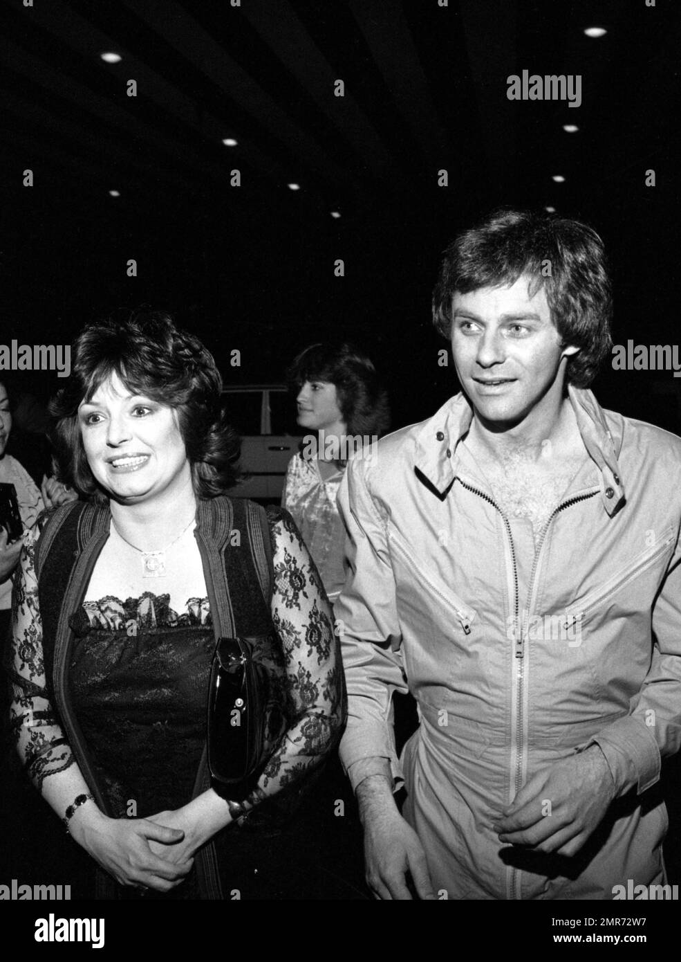 Barbara Meale e Tristan Rogers visto al Beverly Hills Hotel il 14 aprile 1982 credito: Ralph Dominguez/MediaPunch Foto Stock