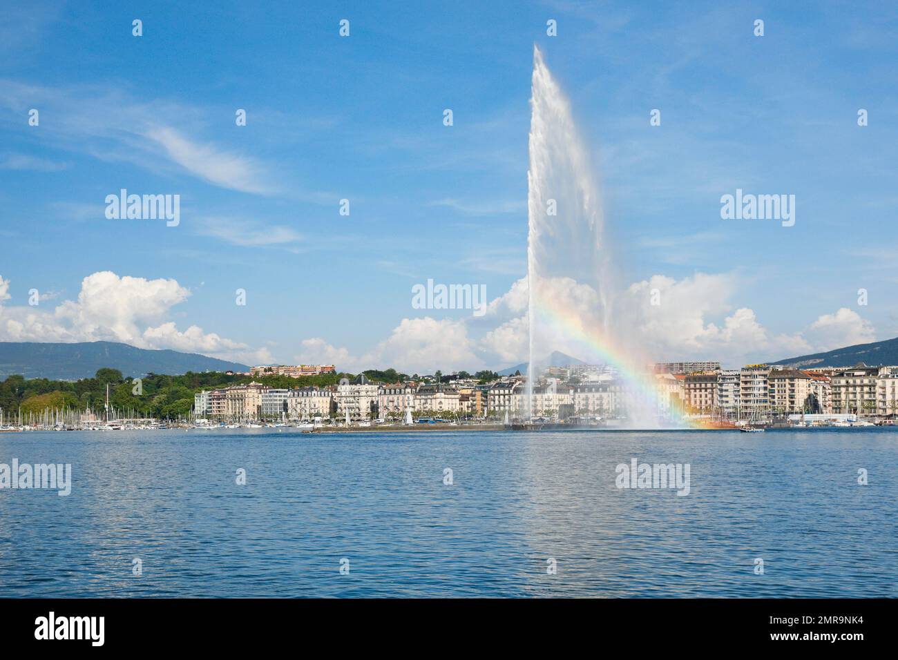 Il Jet deau, il punto di riferimento nel bacino del Lago di Ginevra, Cantone di Ginevra, Svizzera, Europa Foto Stock
