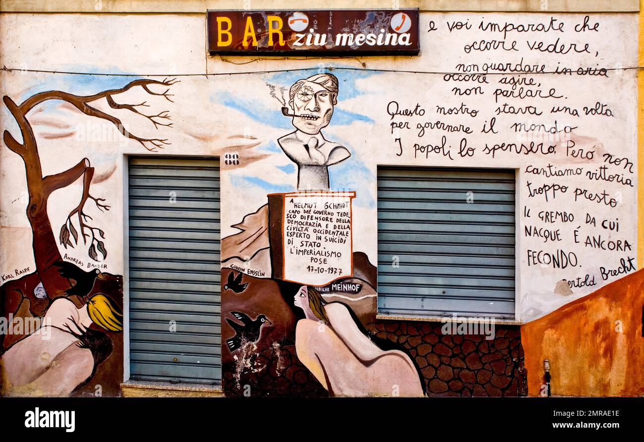 Helmut Schmidt e Ulrike Meinhof, murales a Orgosolo, Sardegna, Italia, Europa Foto Stock