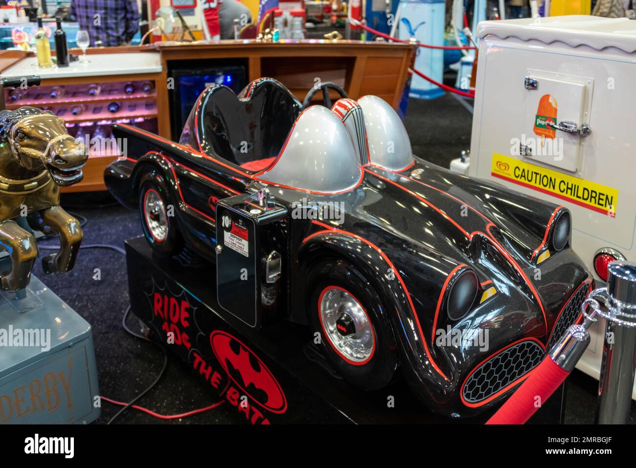 Batmobile in miniatura - 10 centesimi per corsa Foto Stock