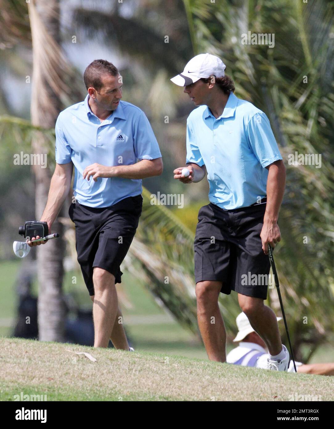 ESCLUSIVO!! L'asso del tennis Rafael Nadal gioca una piacevole partita di  golf con l'amico Silvio Garcia dopo aver fatto il giro ai quarti di finale  del Sony Ericsson Open. Nadal, che ieri