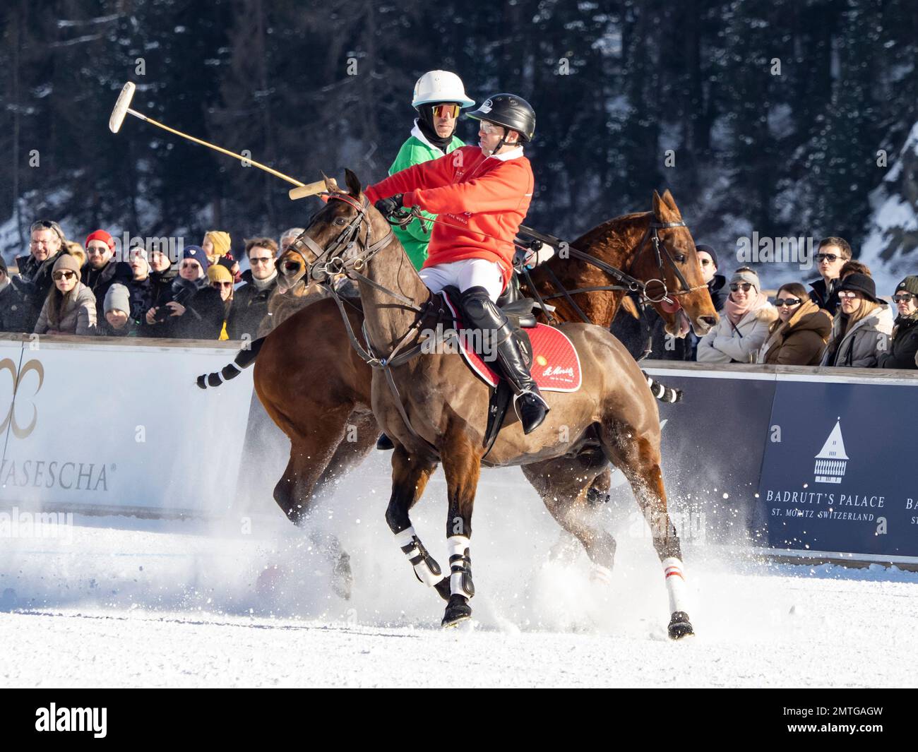 St Moritz - 29 gennaio 2023: Azioni di gioco alla finale della Coppa del mondo di Snow Polo St.Moritz 2023 Foto Stock