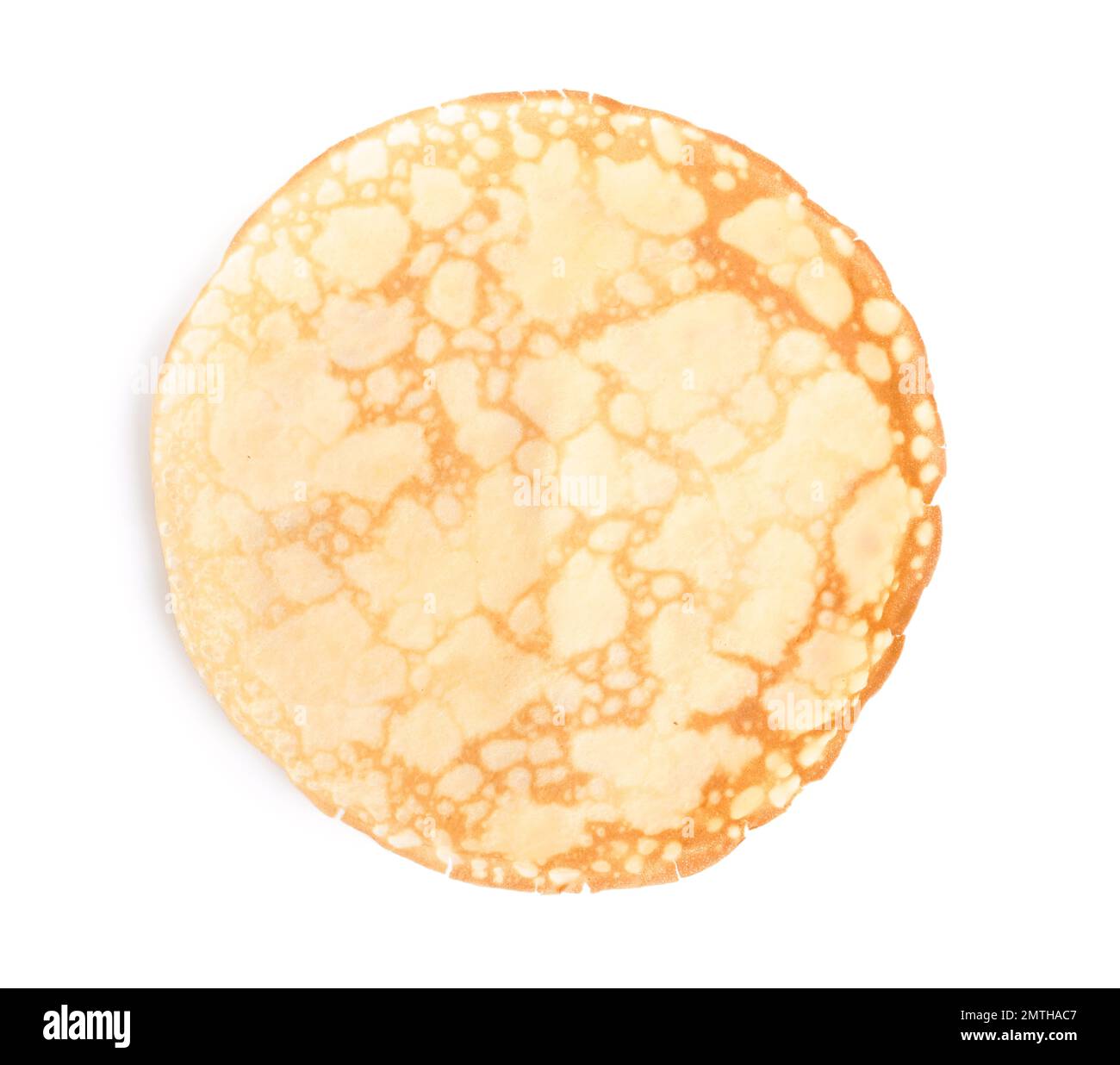 Pancake fresco sottile isolato su bianco, vista dall'alto Foto Stock