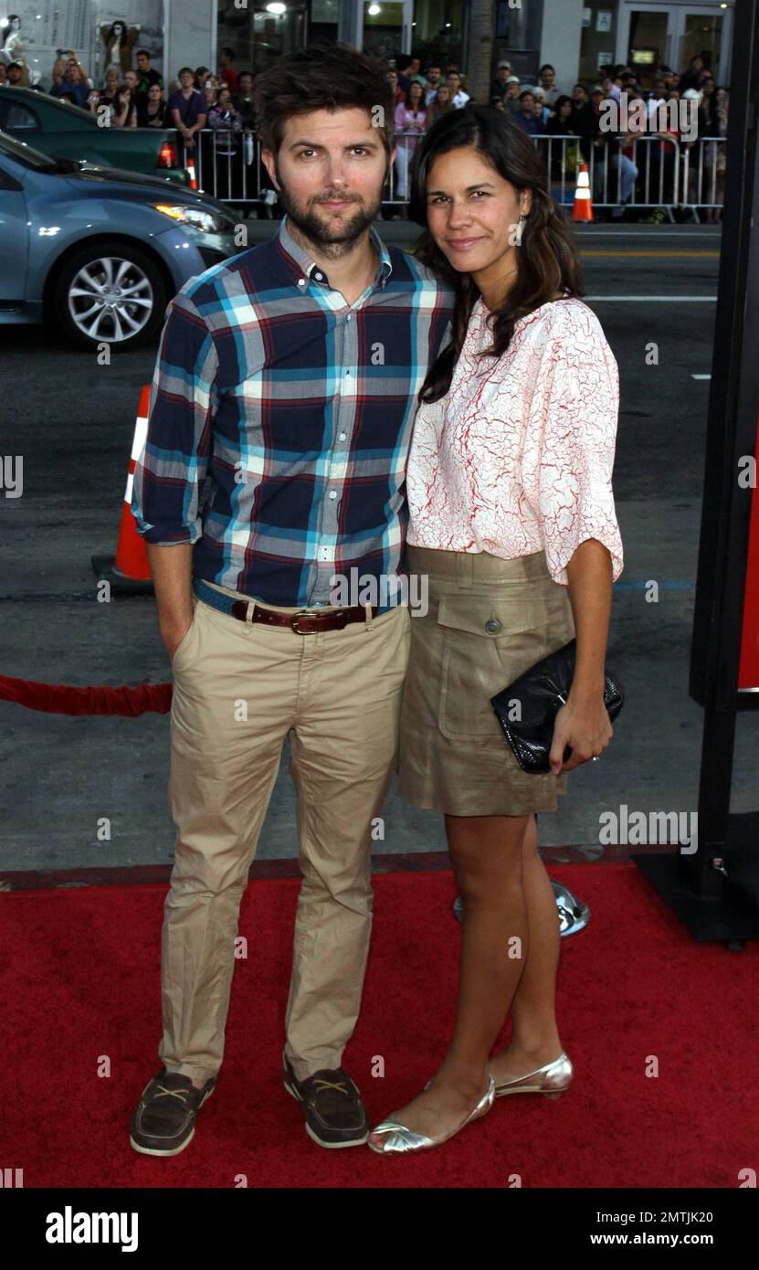 L'attore Adam Scott arriva alla prima "Scott Pilgrim vs the World" al Grauman's Chinese Theatre di Hollywood, California. 7/27/10. Foto Stock