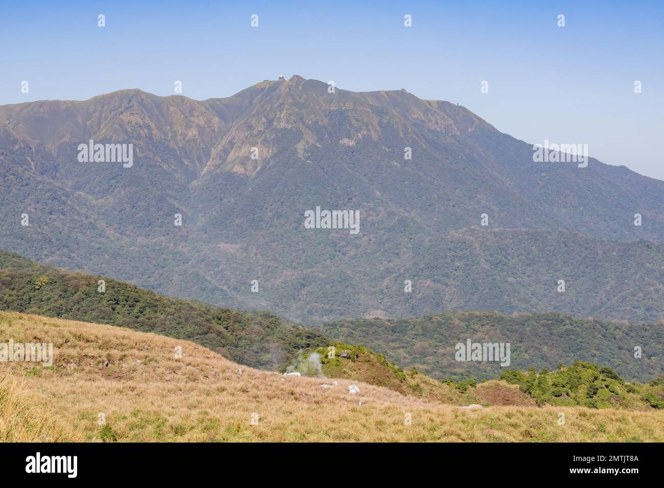 Vista aerea del paesaggio del Parco Nazionale di Yangmingshan a Taipei, Taiwan Foto Stock