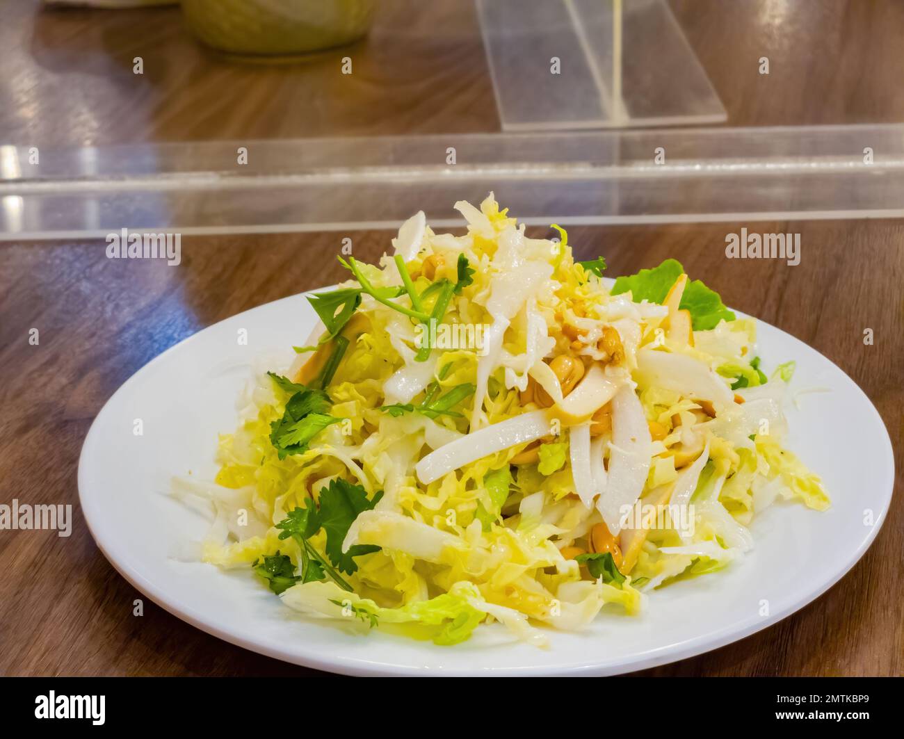 Primo piano di insalata di cavolo verde a Taipei, Taiwan Foto Stock