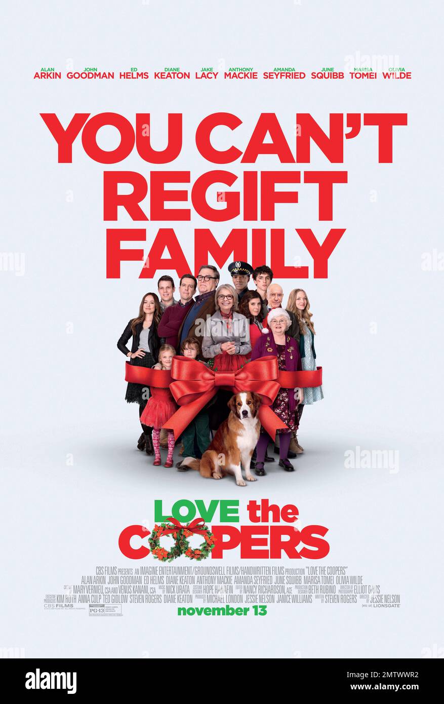 Love the Coopers Year : 2015 USA Director : Jessie Nelson Olivia Wilde, ed Helms, John Goodman, Timothée Chalamet, Alan Arkin, Amanda Seyfried, Diane Keaton, Marisa Tomei, June Squibb poster americano Foto Stock Love the Coopers Year : 2015 USA Director : Jessie Nelson Olivia Wilde, ed Helms, John Goodman, Timothée Chalamet, Alan Arkin, Amanda Seyfried, Diane Keaton, Marisa Tomei, June Squibb poster americano Foto Stock