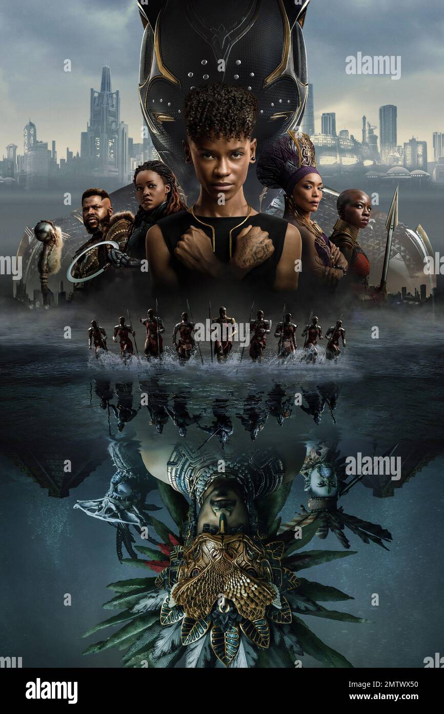 Panther Nero: Wakanda Forever anno : 2022 USA regista : Ryan Coogler Winston Duke, Lupita Nyong'o, Letitia Wright, Angela Bassett, Danai Gurira Poster (Key Art) Foto Stock