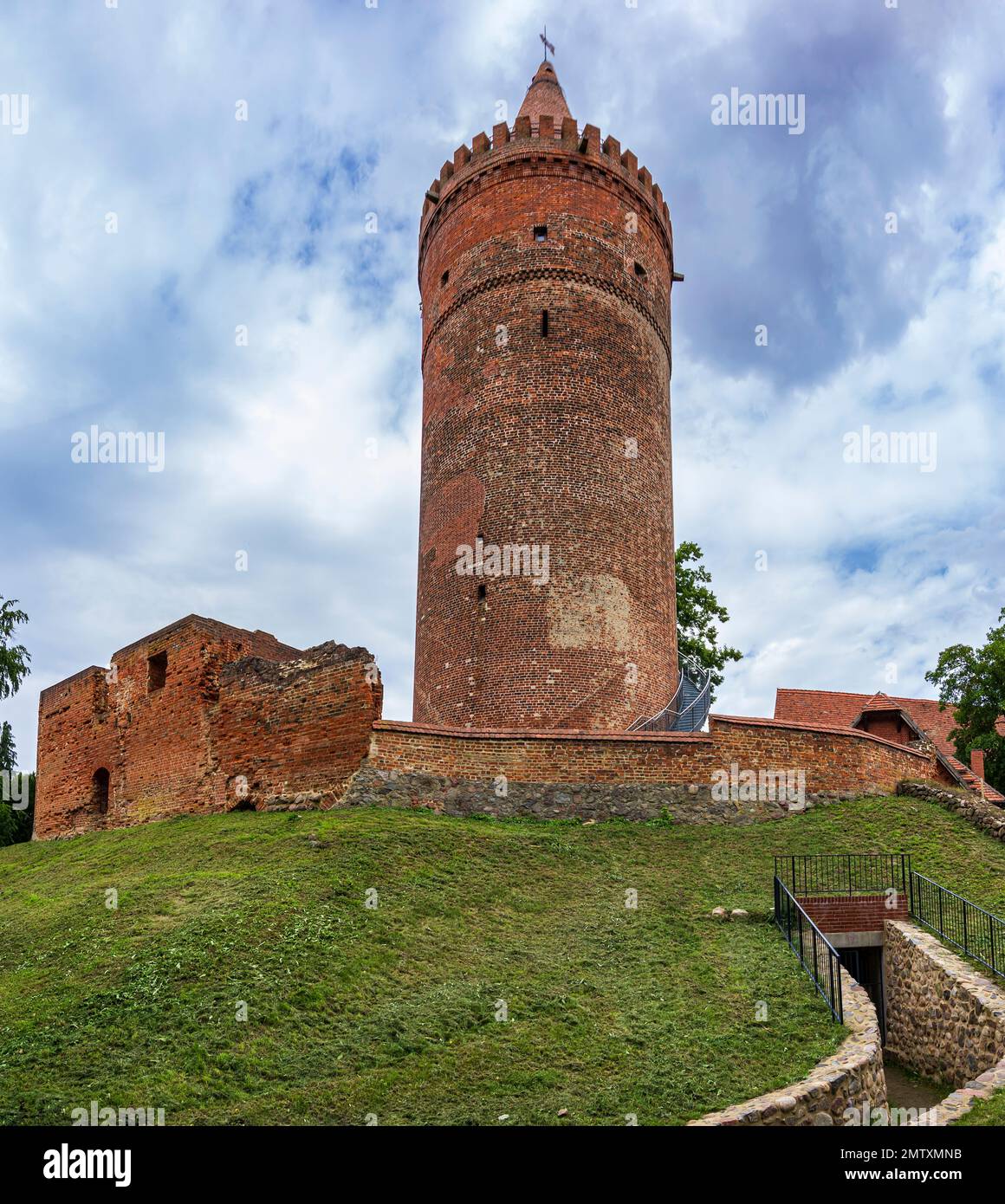 Castello di Stargard, un castello medievale in cima alla collina del 12th ° secolo, a Burg Stargard, Meclemburgo-Pomerania occidentale, Germania. Foto Stock