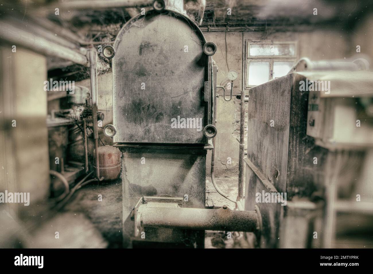 Derelict vecchio locale macchine Foto Stock