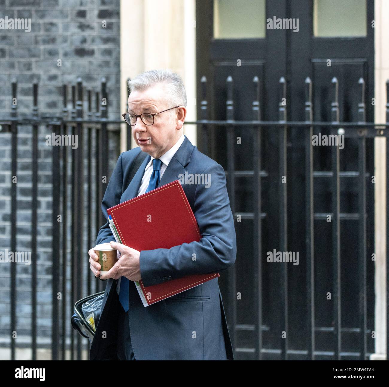 Londra, Regno Unito. 1st Feb, 2023. Michael Gove, Segretario di Leveling Up, a Downing Street, Londra UK Credit: Ian Davidson/Alamy Live News Foto Stock