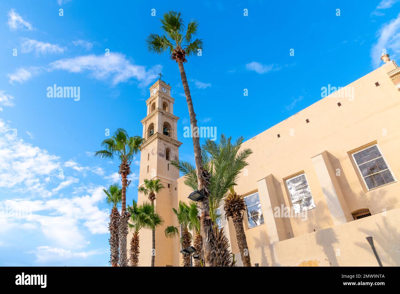 St La Chiesa di Pietro è una chiesa francescana costruita nel 1654 nella storica area di Kedumin Square, nella medievale Old Jaffa, ora parte di Tel Aviv-Yafo, is Foto Stock