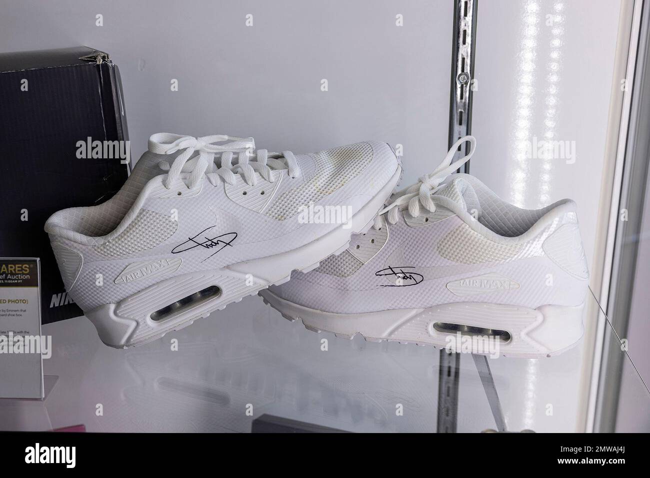 Nike air max sneakers immagini e fotografie stock ad alta risoluzione -  Alamy