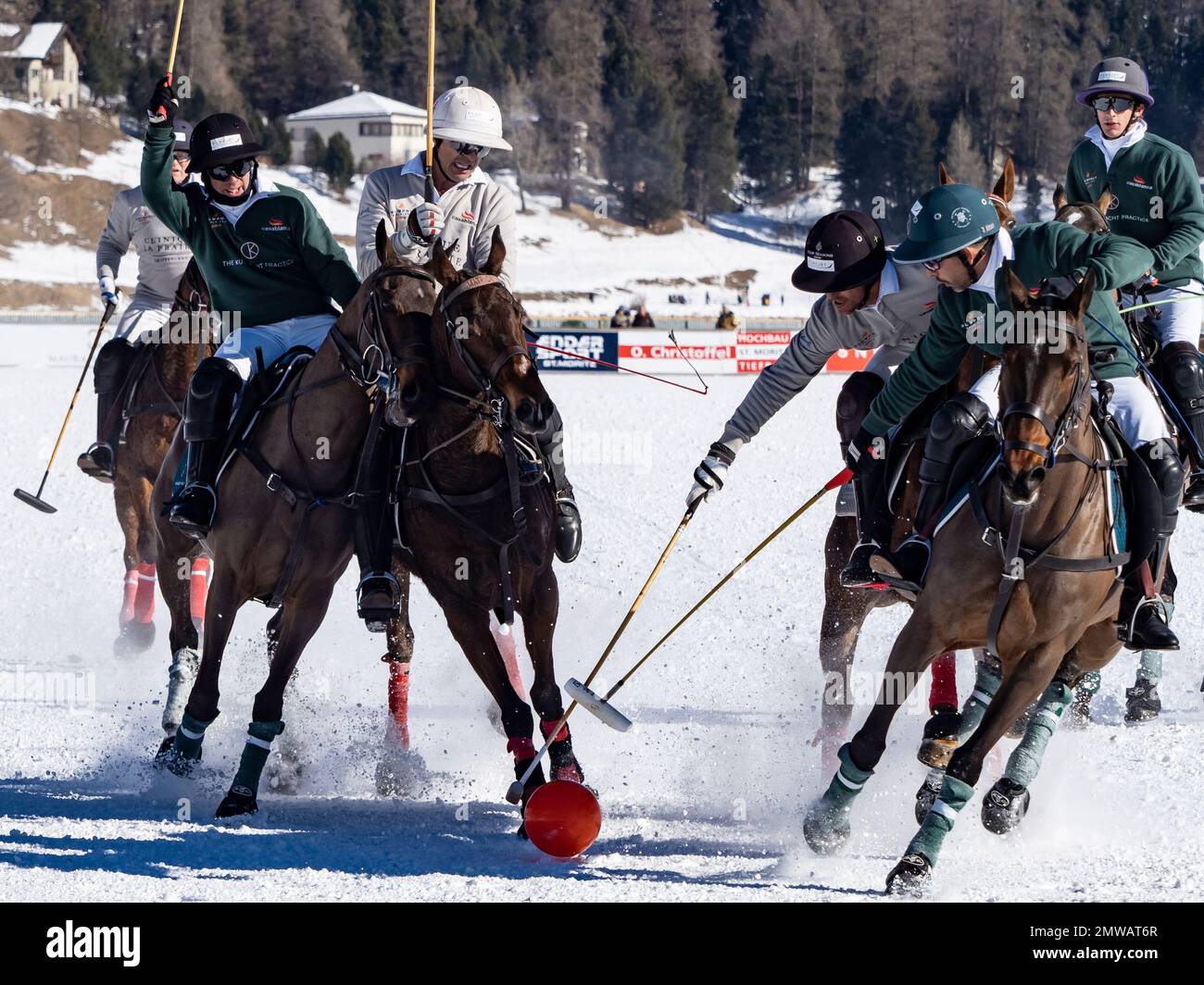 St Moritz - 29 gennaio 2023: Azioni di gioco alla finale della Coppa del mondo di Snow Polo St.Moritz 2023 Foto Stock