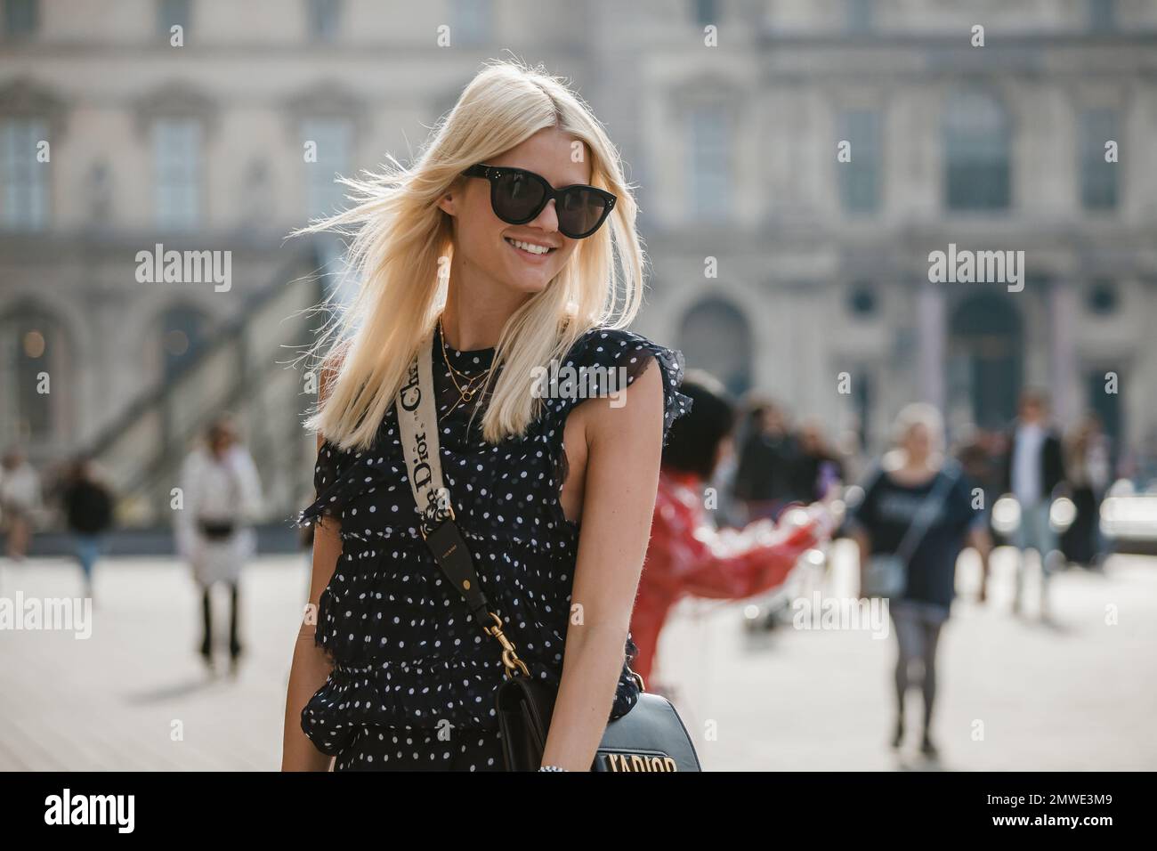 Un ospite al di fuori di ogni altro X spettacolo durante la settimana della moda di Parigi Womenswear Primavera Estate 2019 Foto Stock