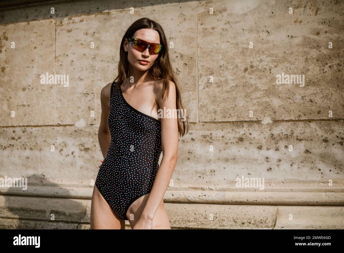 Un modello al di fuori di ogni X altro spettacolo durante la settimana della moda di Parigi Womenswear Primavera Estate 2019 Foto Stock