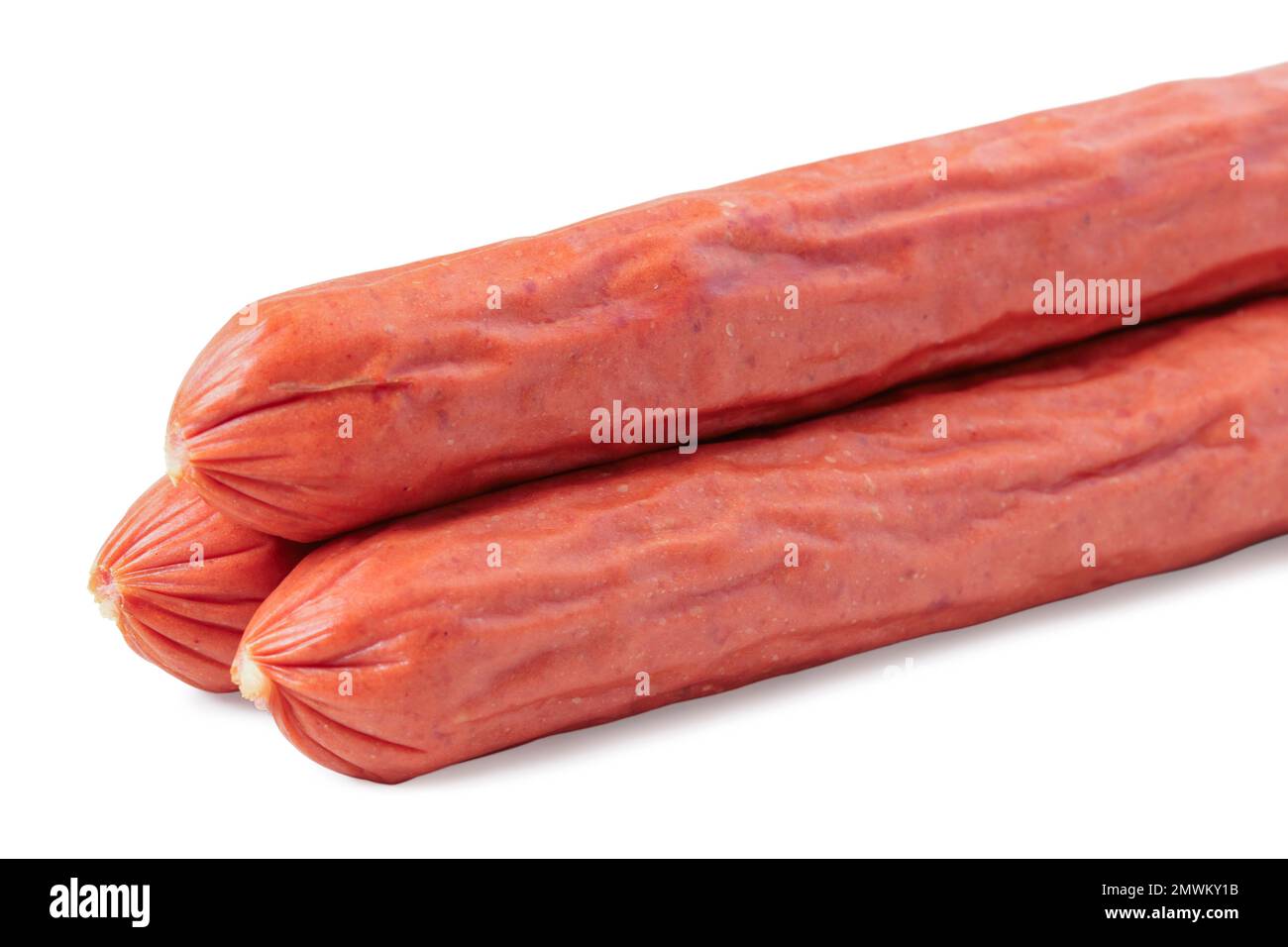Salsicce da caccia affumicate isolate su sfondo bianco Foto Stock