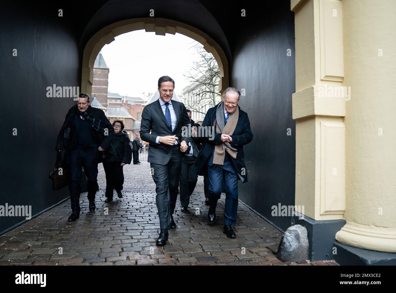 L'AIA - il primo ministro Mark Rutte riceve il primo ministro Stephan Weil della bassa Sassonia. Nel corso del loro incontro, Rutte e Weil discutono, tra l'altro, della cooperazione tra i Paesi Bassi e la bassa Sassonia in vari settori. ANP BART MAAT netherlands OUT - belgio OUT Foto Stock