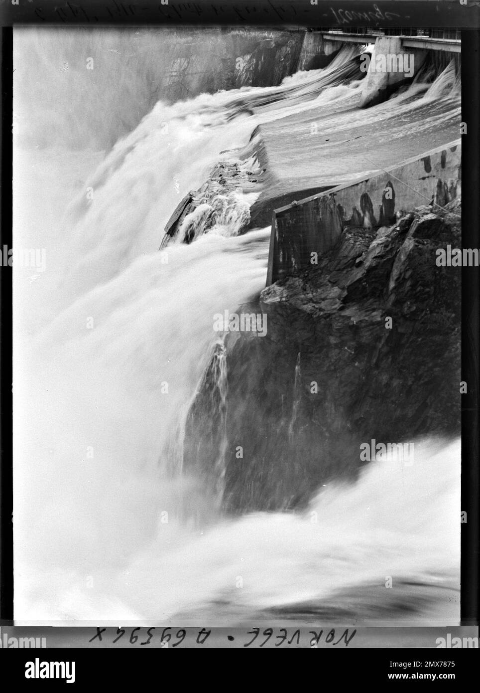 Svelgfoss, Norway Dam , 1910 - viaggio di Albert Kahn e Auguste Léon in Scandinavia - (9 agosto - 14 settembre) Foto Stock