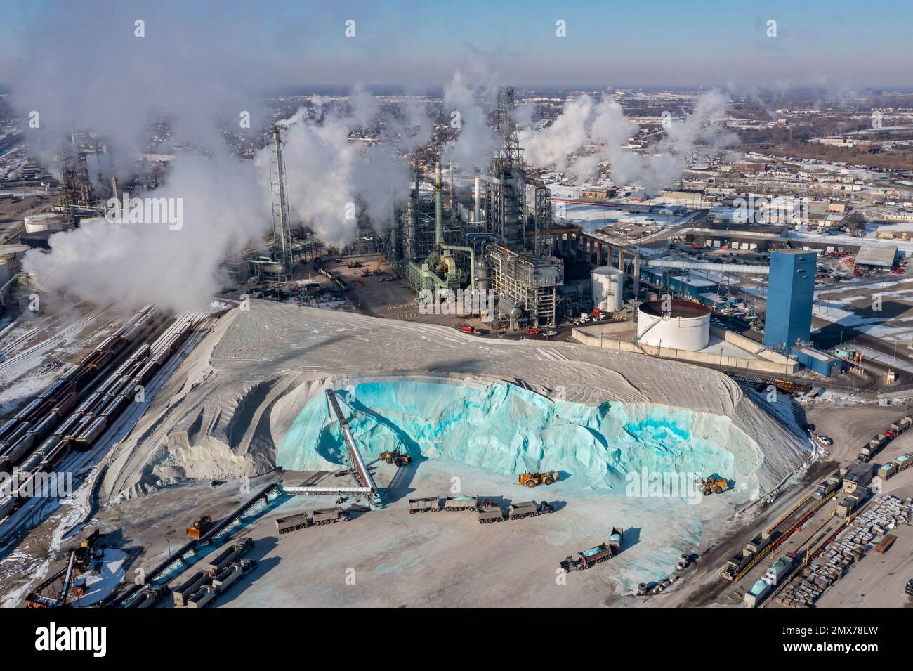 Detroit, Michigan - mucchi di sale nella miniera di sale sotterranea della Detroit Salt Company. La miniera produce sale roccioso, principalmente per la sghiacciatura stradale, dal 1 Foto Stock
