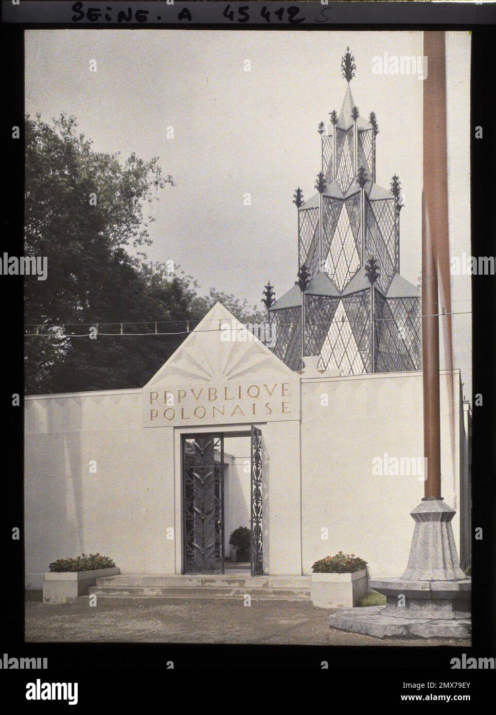 Parigi (8th arr.), Francia la mostra di arti decorative, Padiglione di Polonia, sul Cours-la-Reine, facciata posteriore , 1925 - Mostra Internazionale di Arti decorative moderne e industriali Parigi Foto Stock