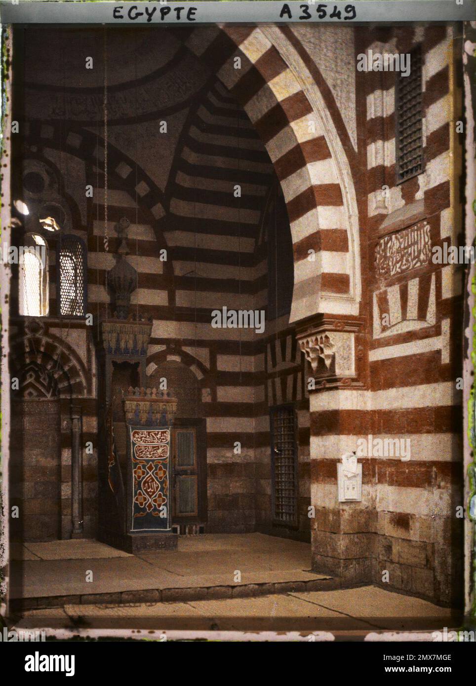 Cairo, Egitto, Africa interna della moschea di Amir Akhur , 1914 - Egitto - Auguste Léon - (gennaio-febbraio) Foto Stock