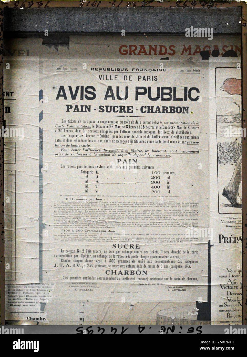 Parigi, Francia, offre al pubblico il servizio di razionamento del pane, dello zucchero e del carbone, Foto Stock