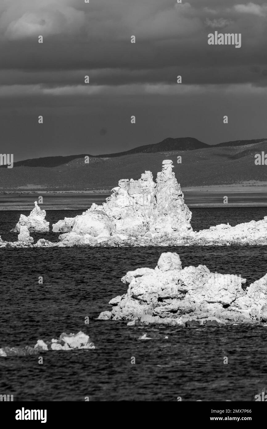 Incredibili formazioni di tufo, Mono Lake, California Foto Stock