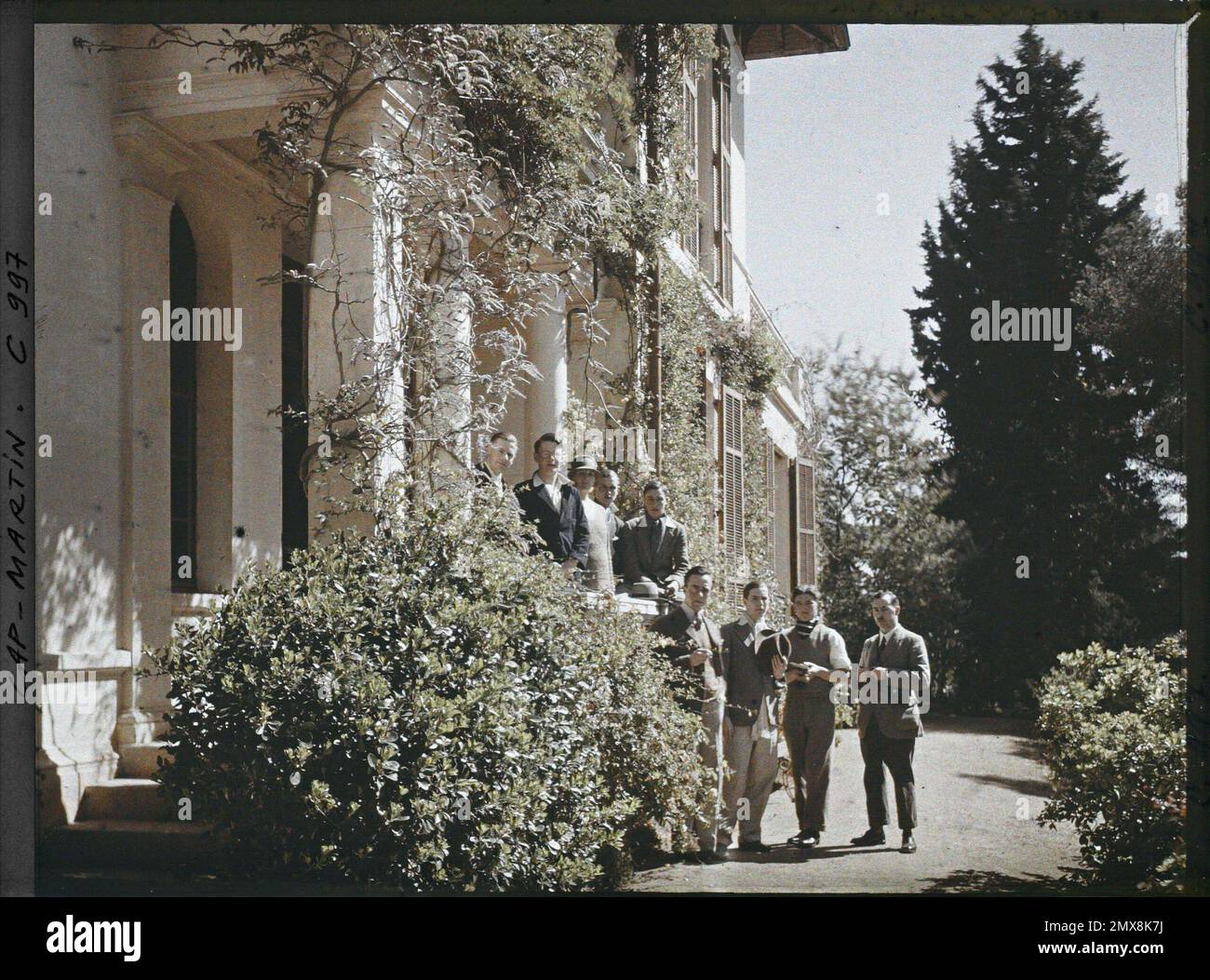 Villa Miramar, di proprietà di Albert Kahn, Cap Martin, Francia gruppo di studenti di inglese? Ospiti di Albert Kahn , 1927 - Cap Martin - Auguste Léon - (marzo - aprile) Foto Stock