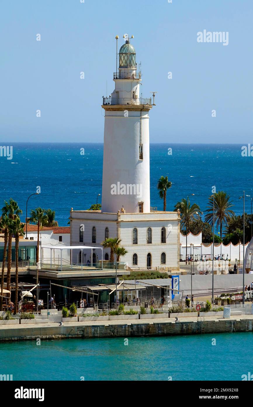 La Farola, la lampada, Faro, Málaga è un comune spagnolo, capoluogo della provincia di Málaga, nella comunità autonoma di Andalusia malaga Foto Stock