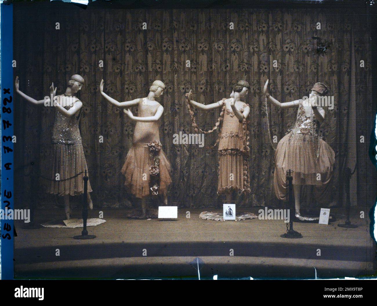 Parigi (8th arr.), Francia la mostra di arti decorative, costumi di scena, classe 24, teatro, nel Grand Palais , 1925 - Mostra Internazionale di Arti decorative moderne e industriali Parigi Foto Stock