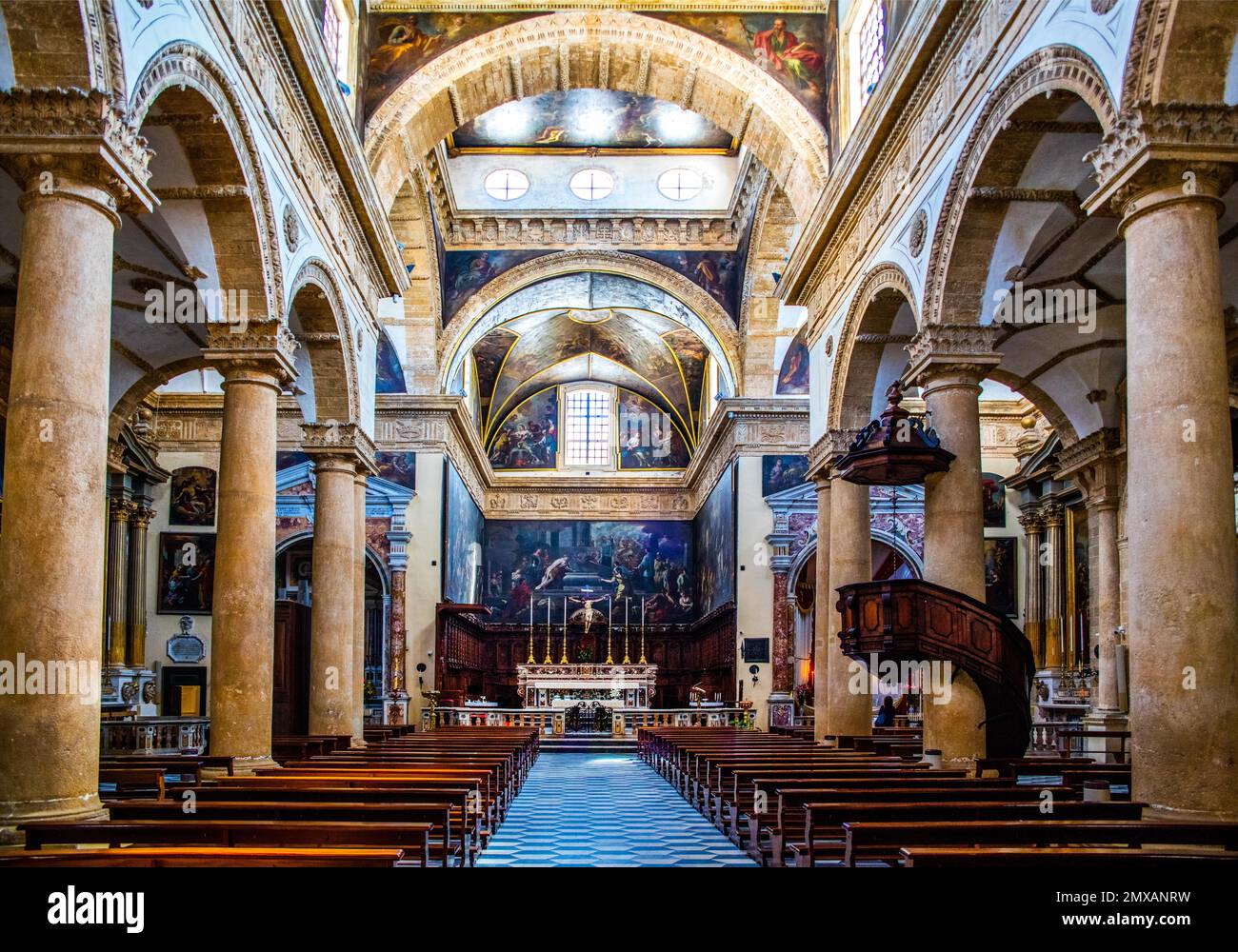 Galleria di pittura all'interno della Cattedrale di Sant'Agata, Gallipoli, Puglia, Gallipoli, Puglia, Italia Foto Stock