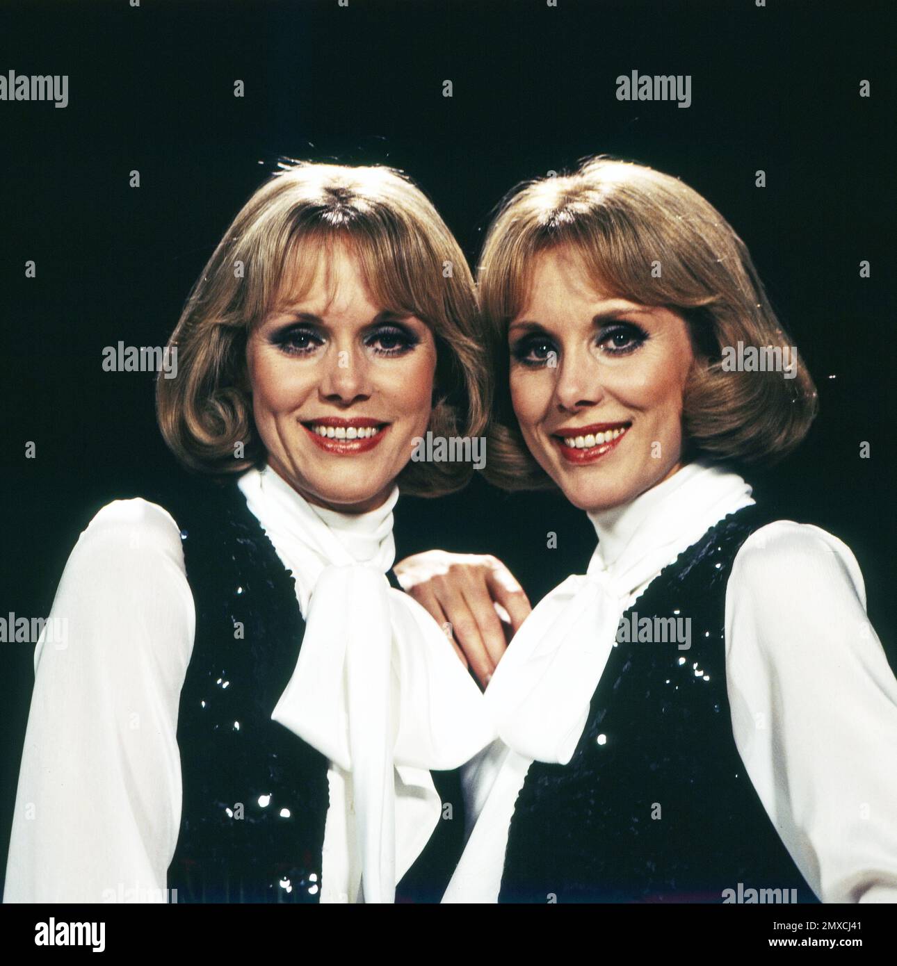 Spiegelbilder, Personality-Show mit Alice und Ellen Kessler, Deutschland 1978, Regie: R. Bertram, im Bild: Kessler Zwillinge Foto Stock