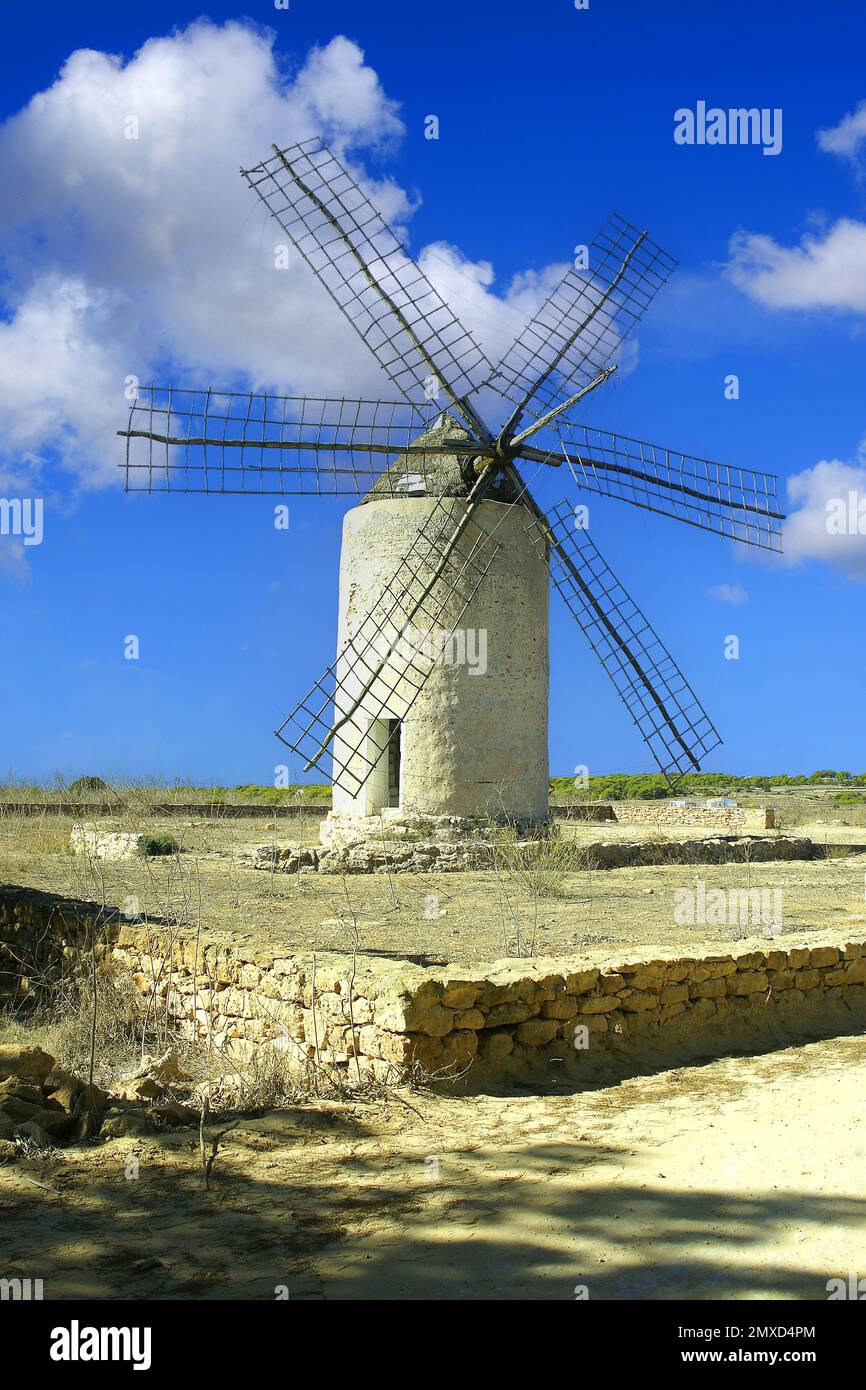 Vecchio mulino a vento la Mola, Spagna, Isole Baleari, Formentera Foto Stock