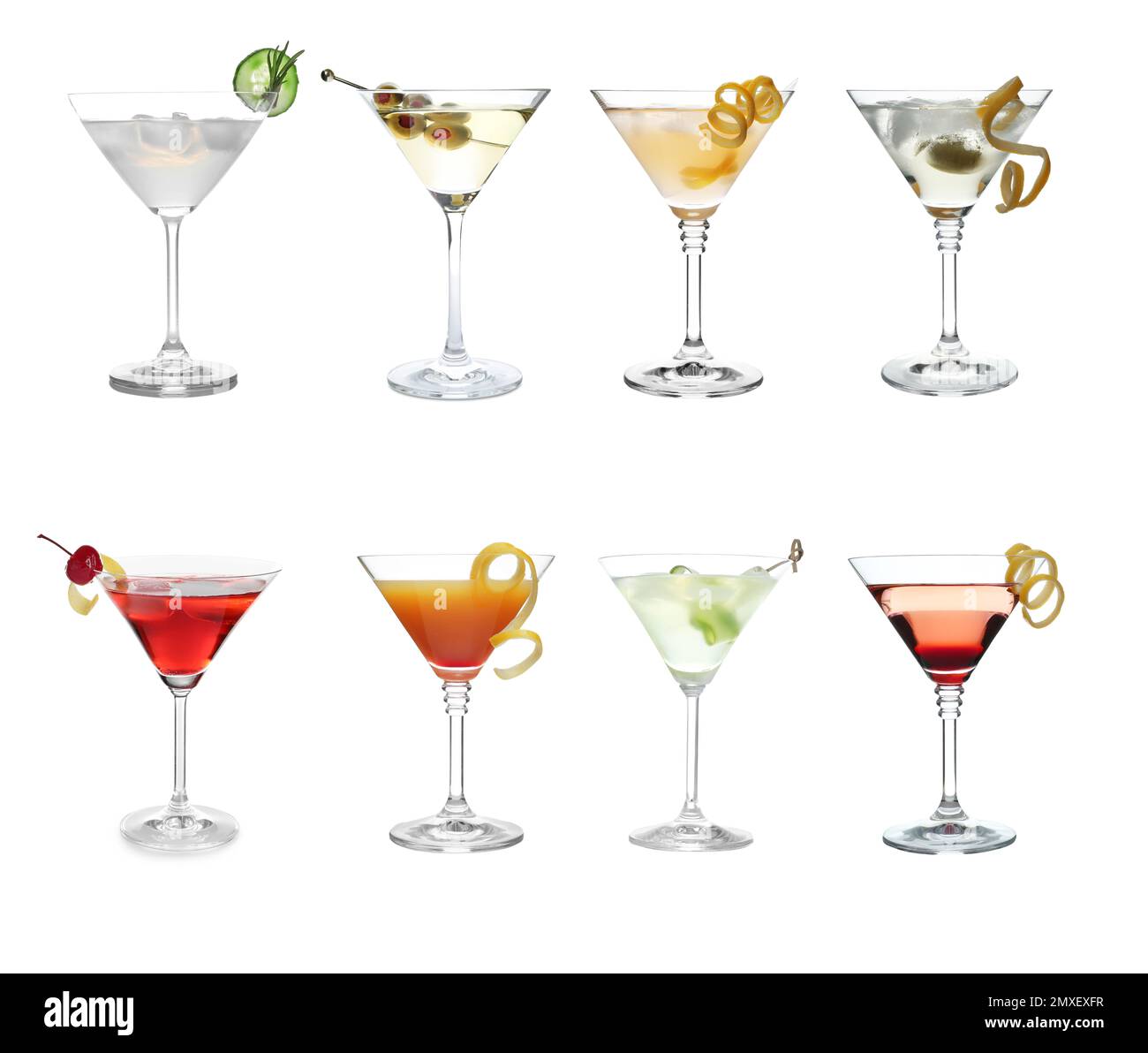 Allestito con cocktail martini diversi su sfondo bianco Foto Stock