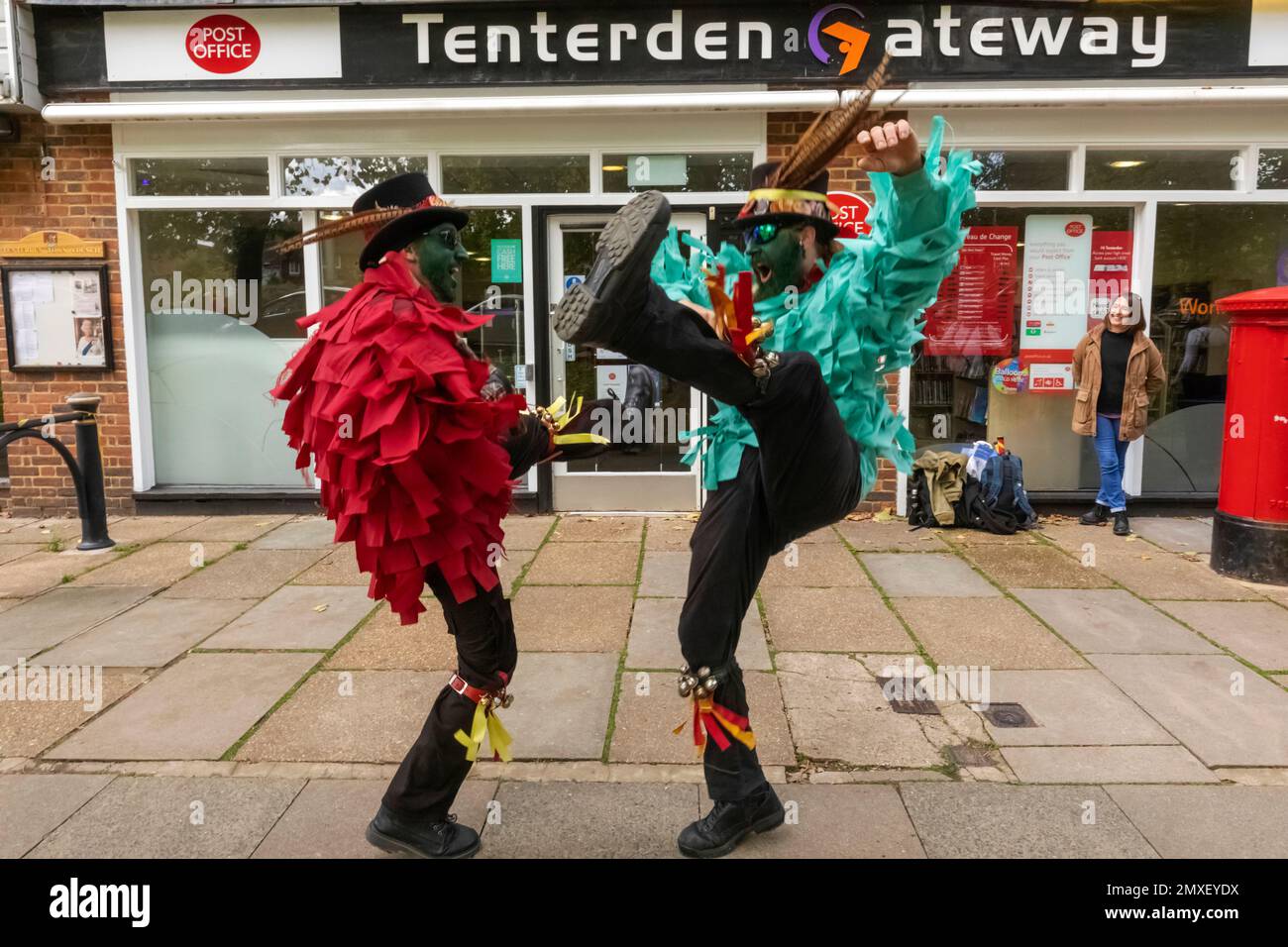 Inghilterra, Kent, Tenterden, Tenterden Annual Folk Festival, Morris ballerini *** Local Caption *** UK,United Kingdom,Gran Bretagna,Inghilterra,Englis Foto Stock