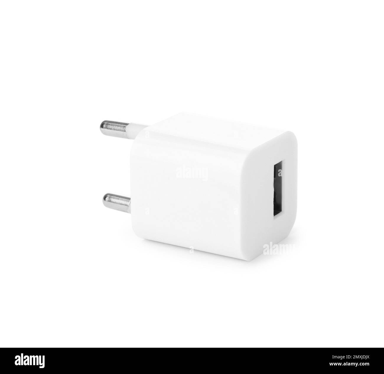 Adattatore di alimentazione USB per la ricarica della batteria isolato su bianco Foto Stock