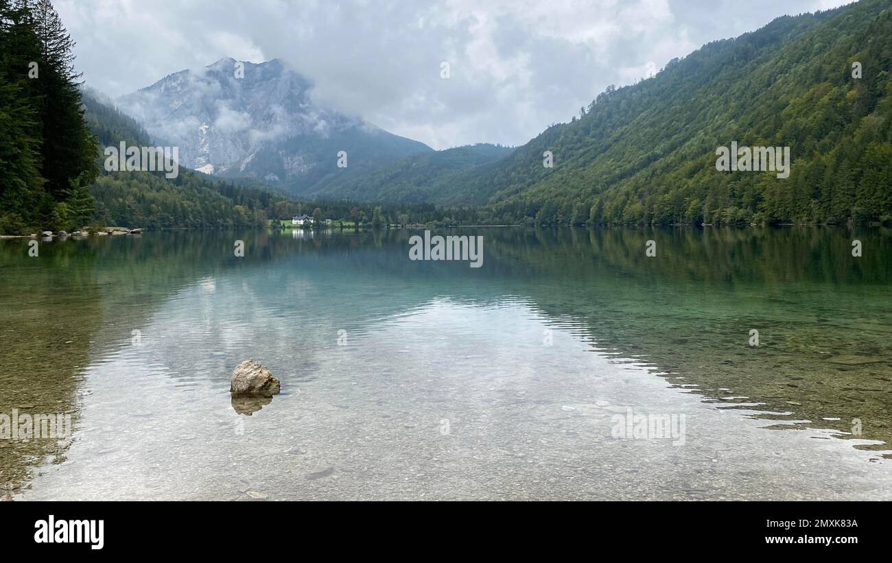 Vorderer Langbathsee, Reflection, Neukirchen, Austria superiore, Austria, Europa Foto Stock