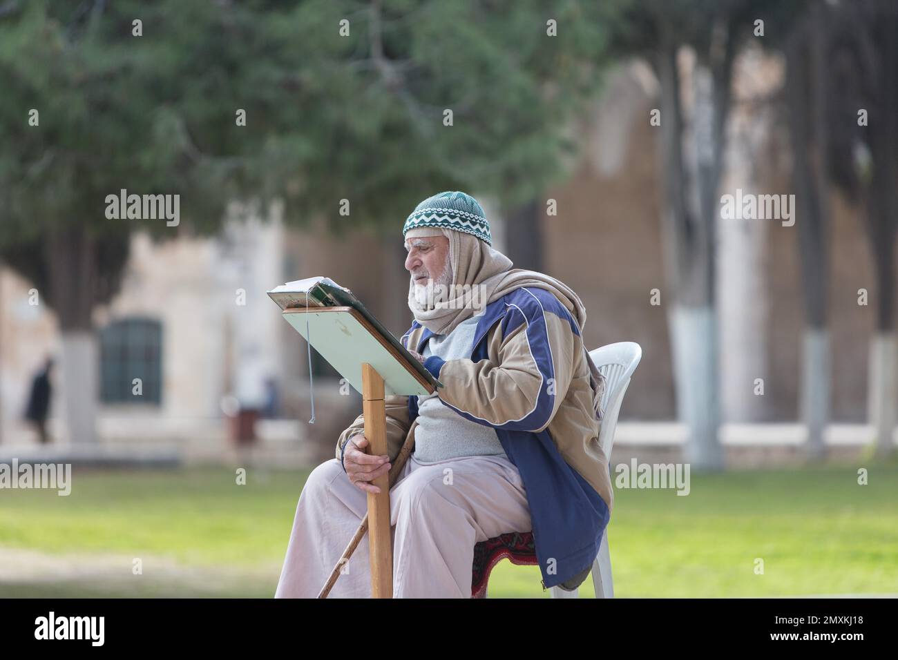 Studioso musulmano, Monte del Tempio, Gerusalemme, Israele, Asia Foto Stock