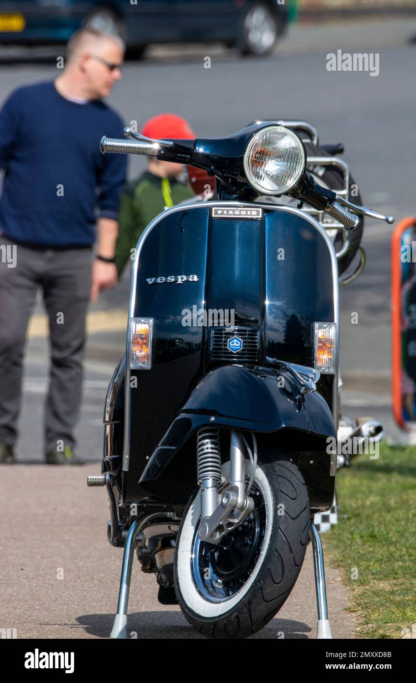 Lambretta Scooters a riposo a Brightlingsea, Essex, Regno Unito Foto Stock