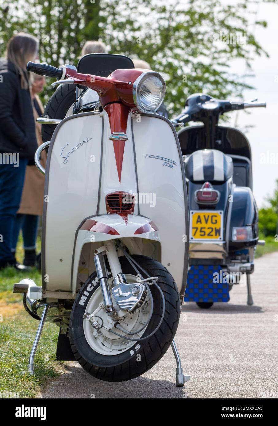 Lambretta Scooters a riposo a Brightlingsea, Essex, Regno Unito Foto Stock