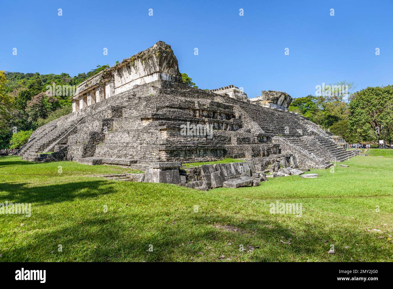Il Palazzo di Palenque, visto dal lato nord, Chiapas, Yucatán, Messico Foto Stock